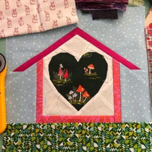 Home Lovin 14 in by Sara Tallas, @stitchedbysaratallas